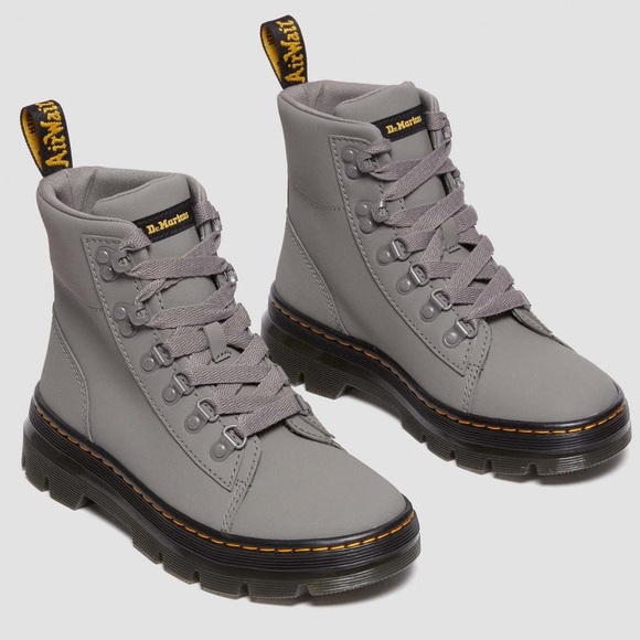 DR MARTENS COMBS WOMEN'S AJAX LEATHER CASUAL BOOTS - Picture 5 of 16